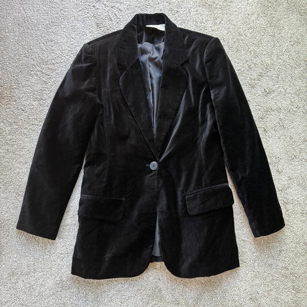 Vintage 90s Hillard & Hanson Black Velvet Blazer Size 10 (M) Corporate Goth Chic